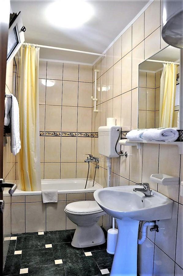 Apartments Bracanovic Будва Екстер'єр фото