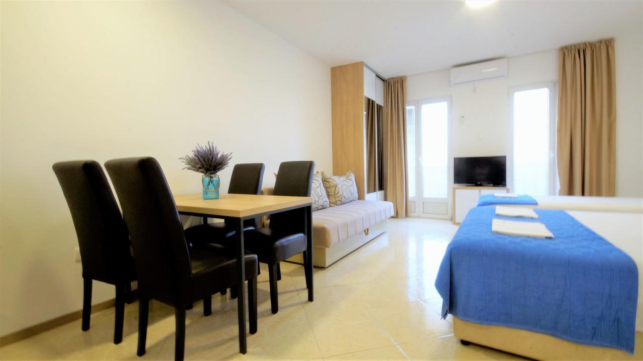Apartments Bracanovic Будва Екстер'єр фото