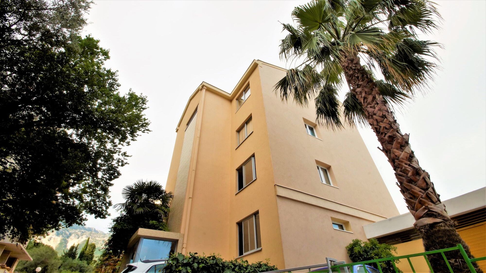 Apartments Bracanovic Будва Екстер'єр фото